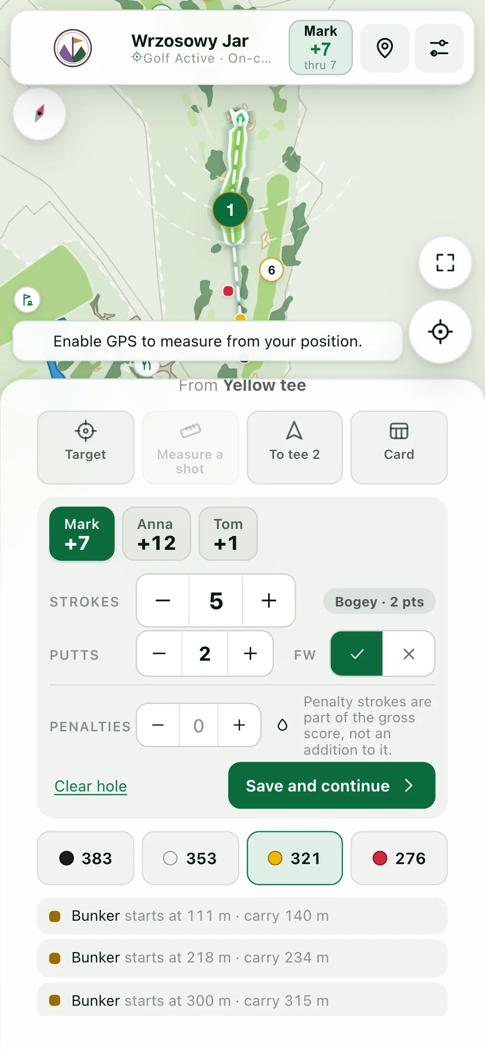 Round card for four players: a tab bar with names and score to par above the score entry
